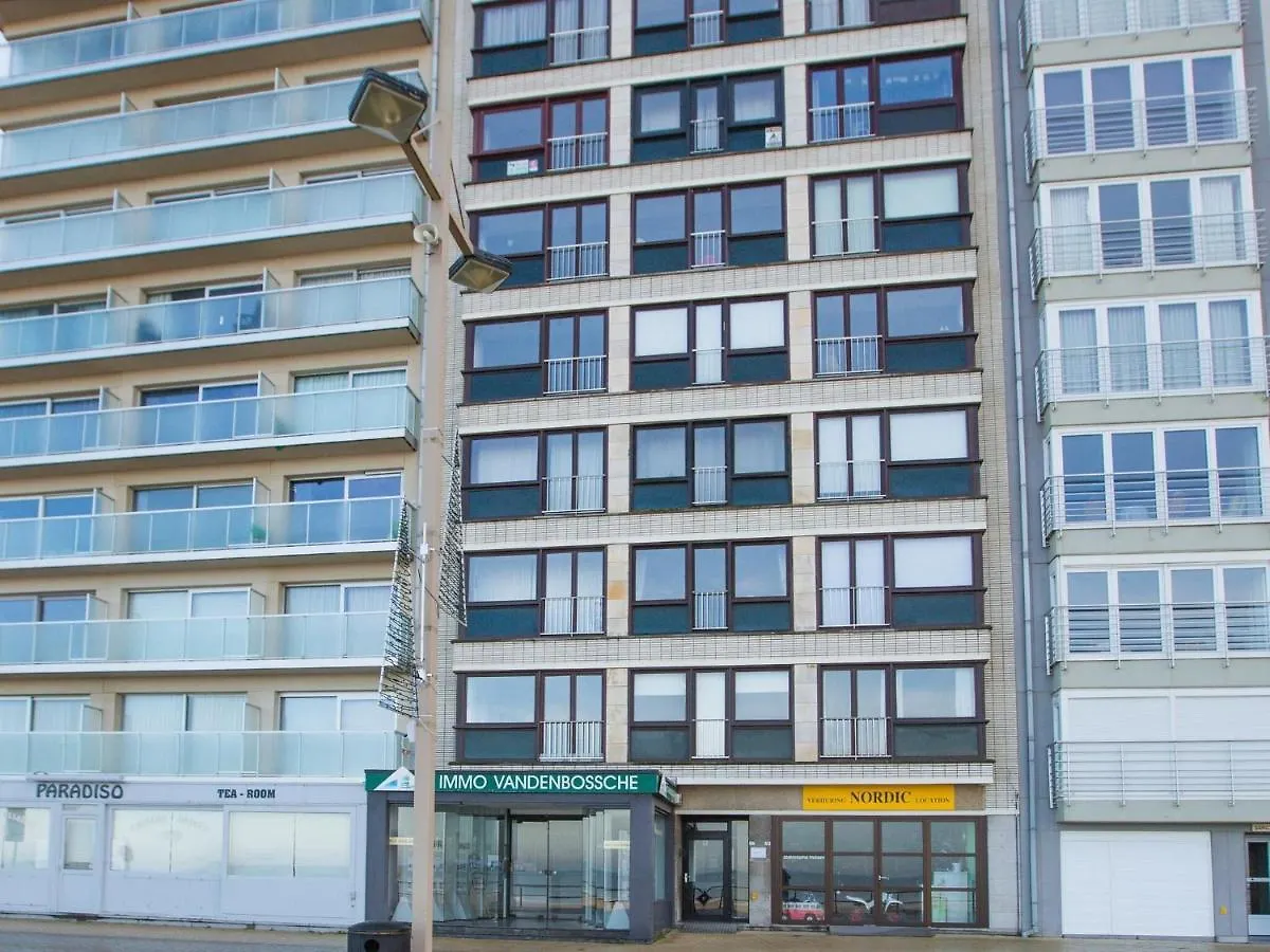 Huize Noordzee Located Directly On The Beach Middelkerke Apartment